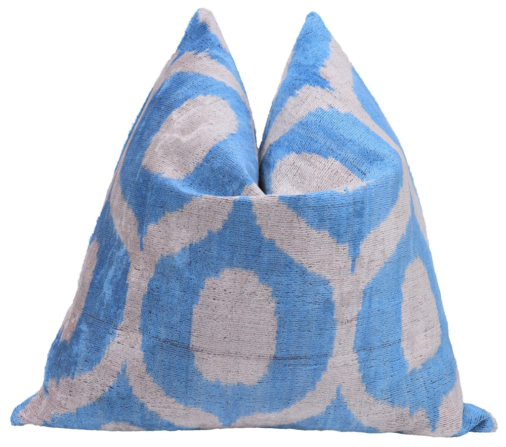 Canvello Luxurious Blue Velvet Throw Pillows - 20x20